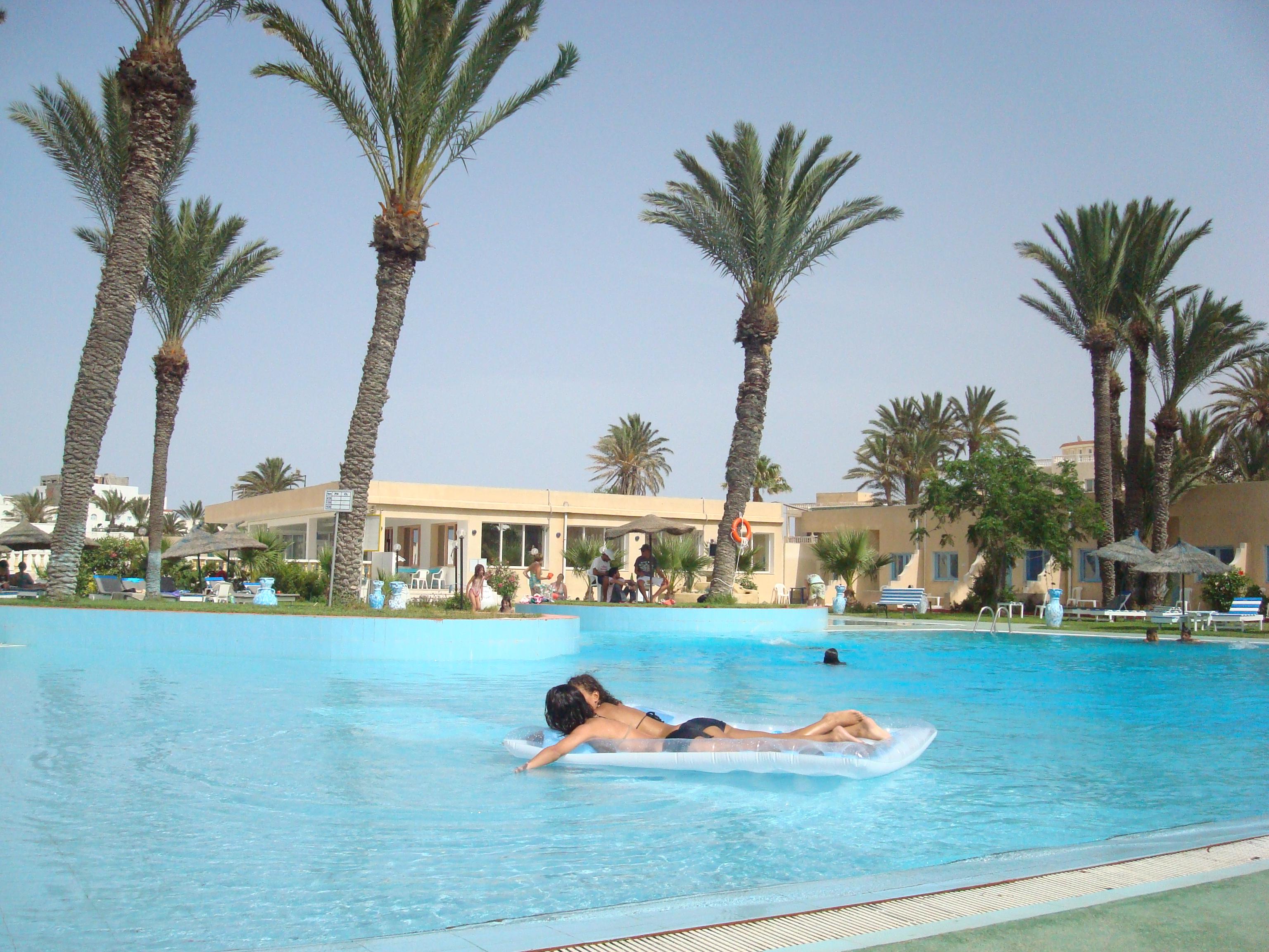 Hotel Les Palmiers Μοναστίρ Εξωτερικό φωτογραφία